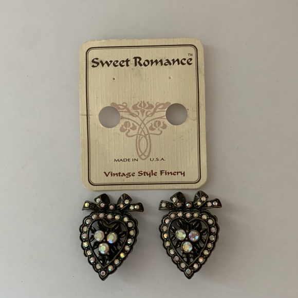 SWEET ROMANCE heart earrings w/ crystal embellishment & bow details. Clip-on - Picture 5 of 6